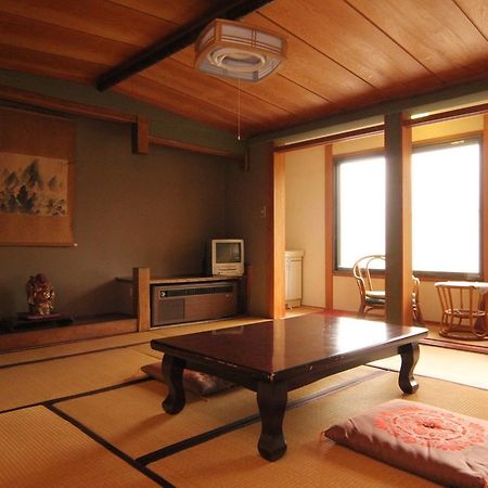 ホテルTakayamabo 長野市 エクステリア 写真