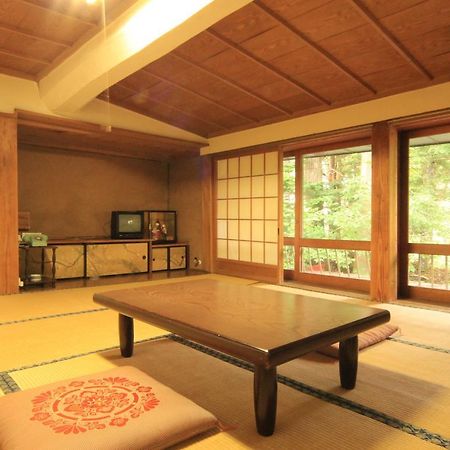 ホテルTakayamabo 長野市 エクステリア 写真