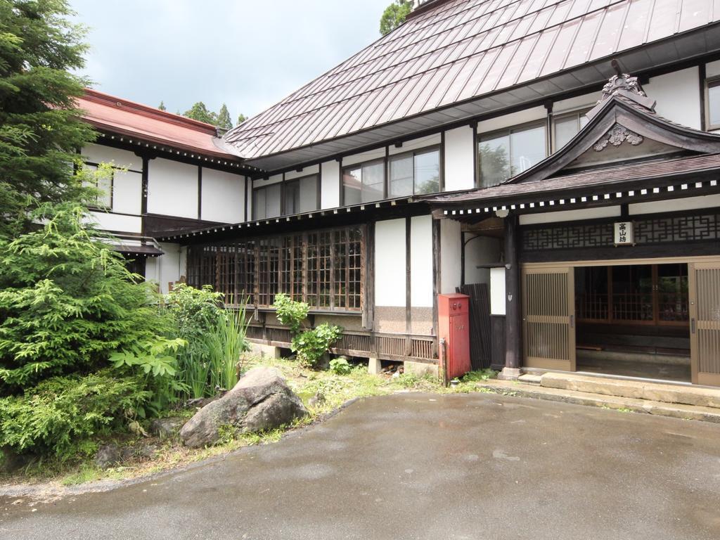 ホテルTakayamabo 長野市 エクステリア 写真