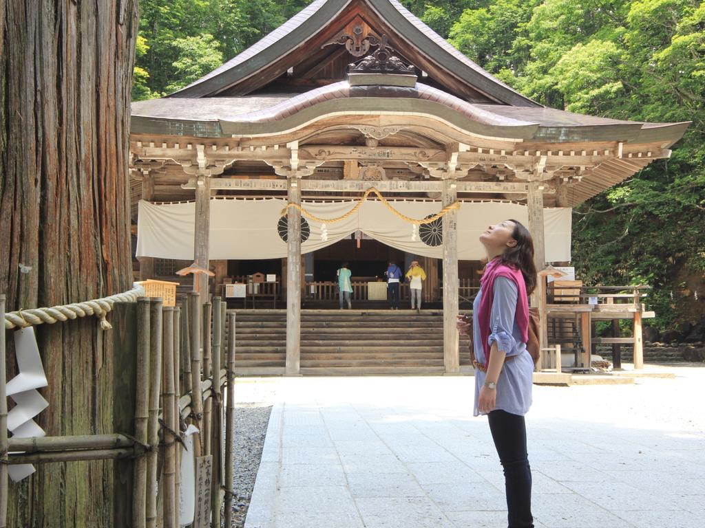 ホテルTakayamabo 長野市 エクステリア 写真