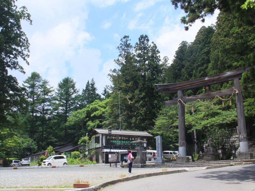 ホテルTakayamabo 長野市 エクステリア 写真